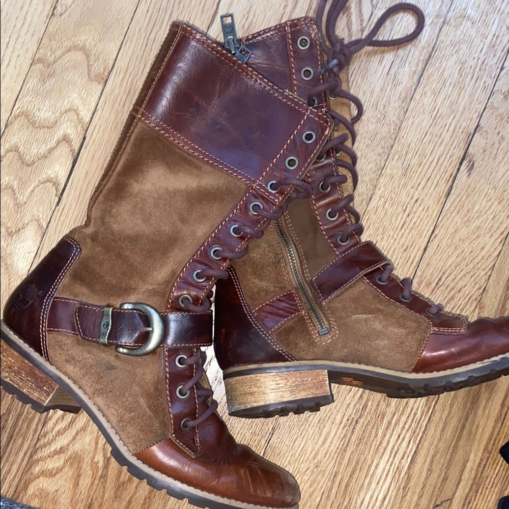 Timberland Brown Combat Boots with Lace-Up Design